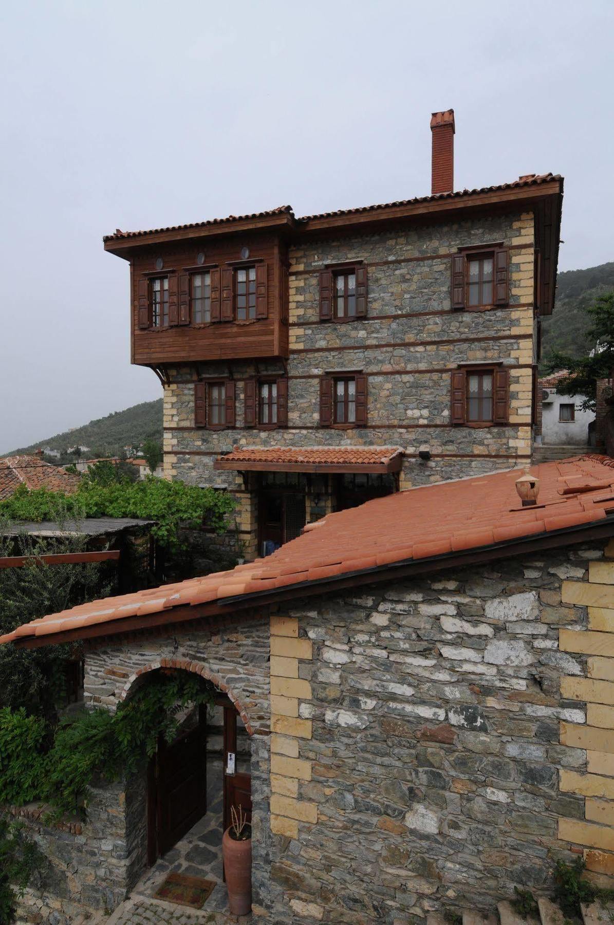 Altın Çeşmeli Konak Altınoluk Exterior foto
